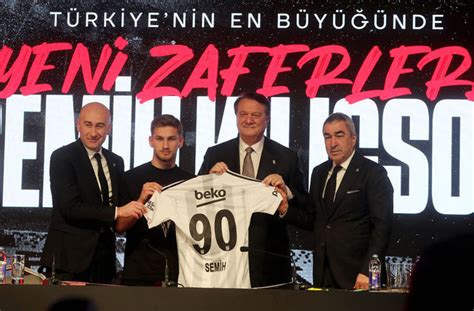 Beşiktaş 6 futbolcu için imza töreni düzenledi - Beşiktaş Haberleri